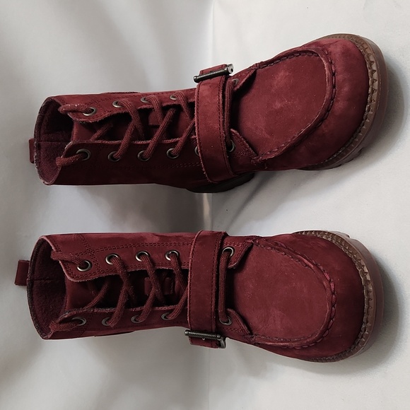 Polo Ralph Lauren Ranger Hi II Leather Boots (Boys Size 1) - Picture 6 of 16